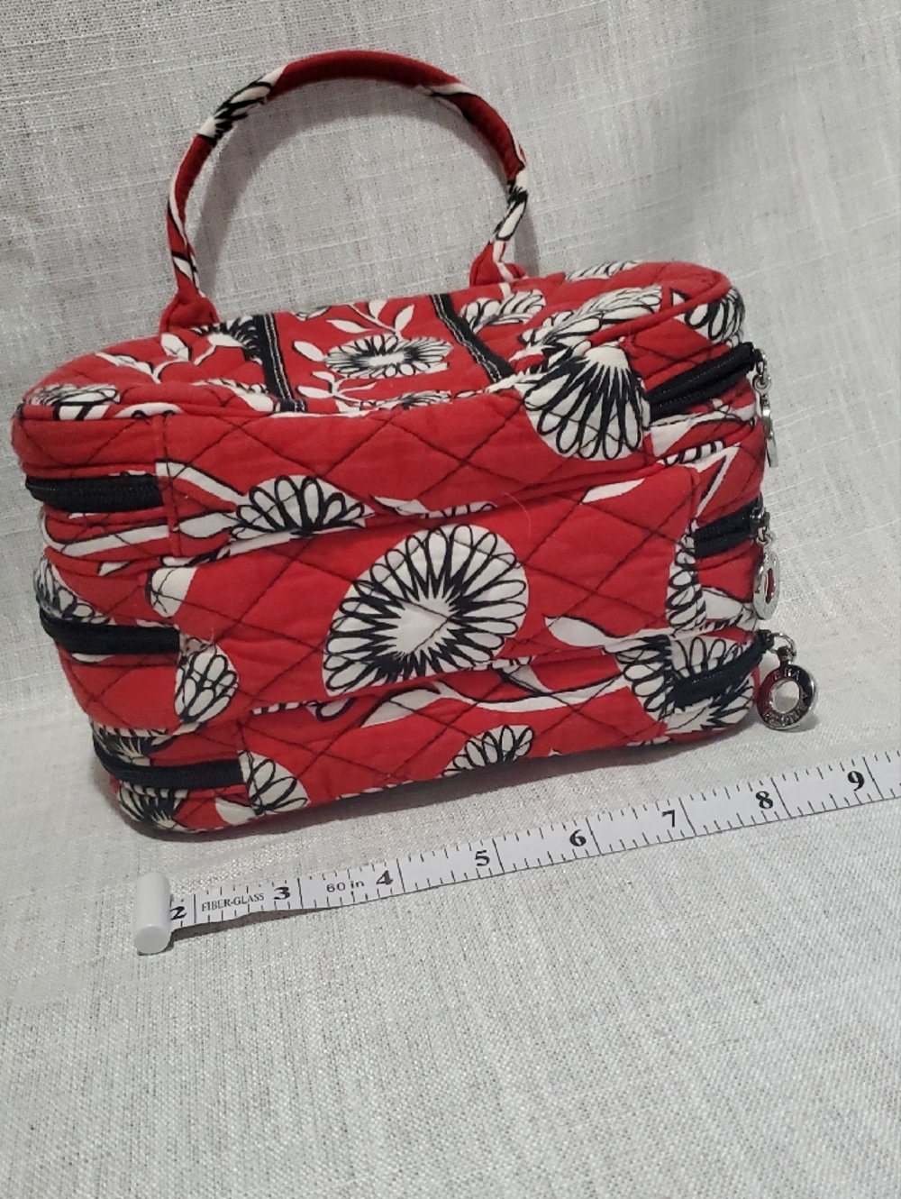 Vera Bradley Makeup/anything Carry Case. - Picture 2 of 6